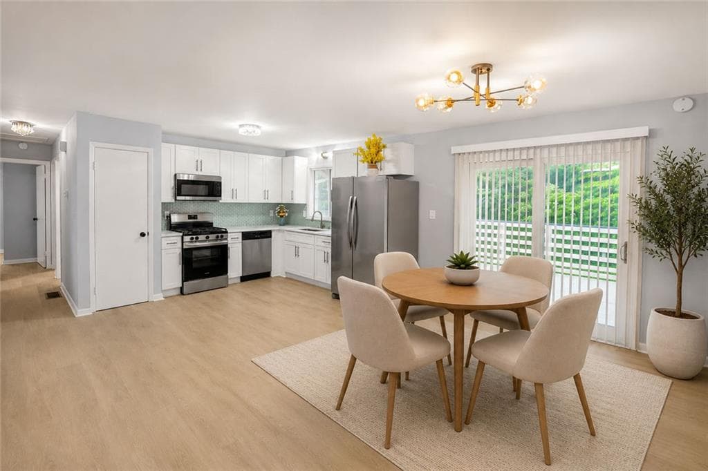 6 bedroom, 3 bathroom, 1,937 sq ft single family residence for sale at 2153 Greenhill Drive, Marietta, GA 30008 — photo 9