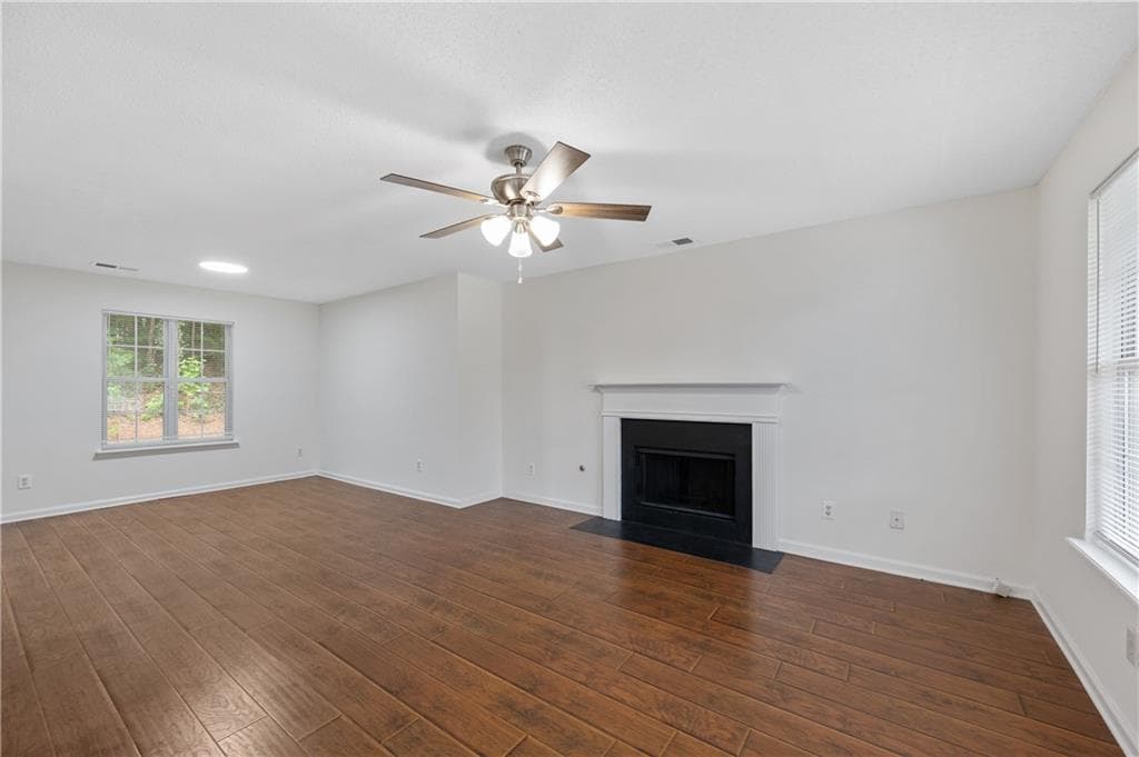 4 bedroom, 3 bathroom, 1,701 sq ft single family residence for sale at 2164 Dresden Green, Kennesaw, GA 30144 — photo 7