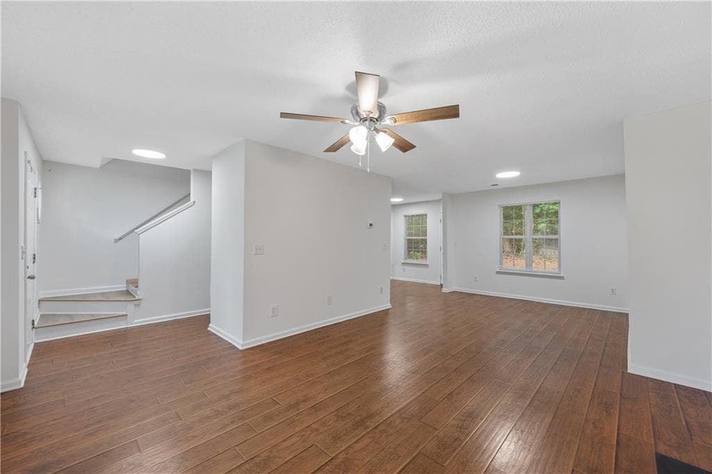 4 bedroom, 3 bathroom, 1,701 sq ft single family residence for sale at 2164 Dresden Green, Kennesaw, GA 30144 — photo 8
