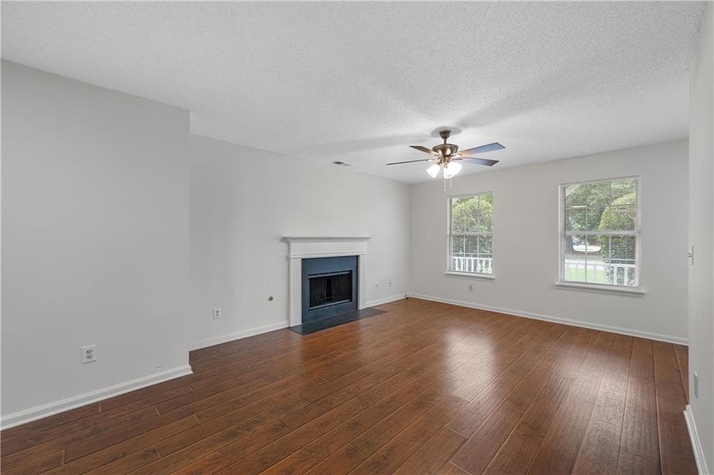 4 bedroom, 3 bathroom, 1,701 sq ft single family residence for sale at 2164 Dresden Green, Kennesaw, GA 30144 — photo 6