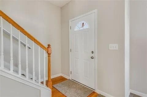 3 bedroom, 3 bathroom, 1,556 sq ft townhouse for sale at 762 Commerce, Riverdale, GA 30296 — photo 2