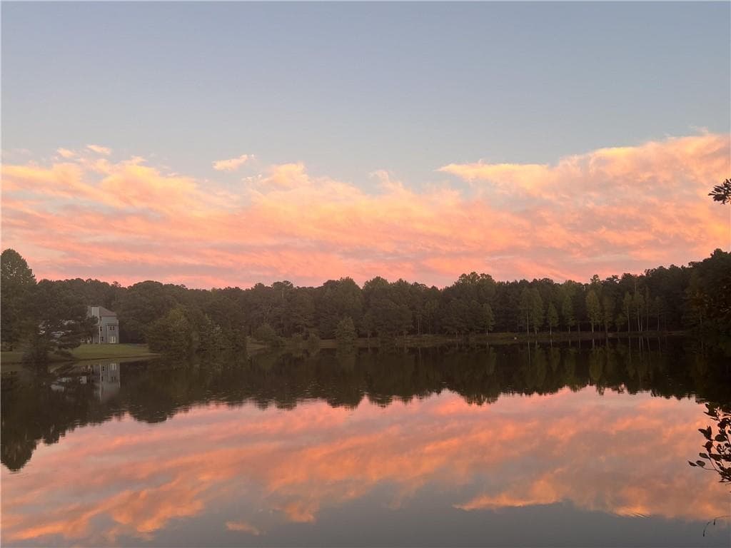 7 bedroom, 6 bathroom, 5,983 sq ft single family residence for sale at 37 Farmstead Way, Senoia, GA 30276 — photo 6