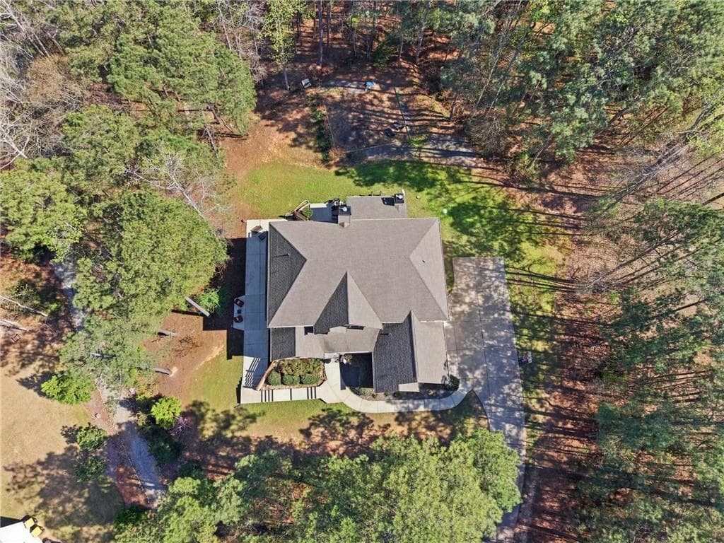 7 bedroom, 6 bathroom, 5,983 sq ft single family residence for sale at 37 Farmstead Way, Senoia, GA 30276 — photo 8