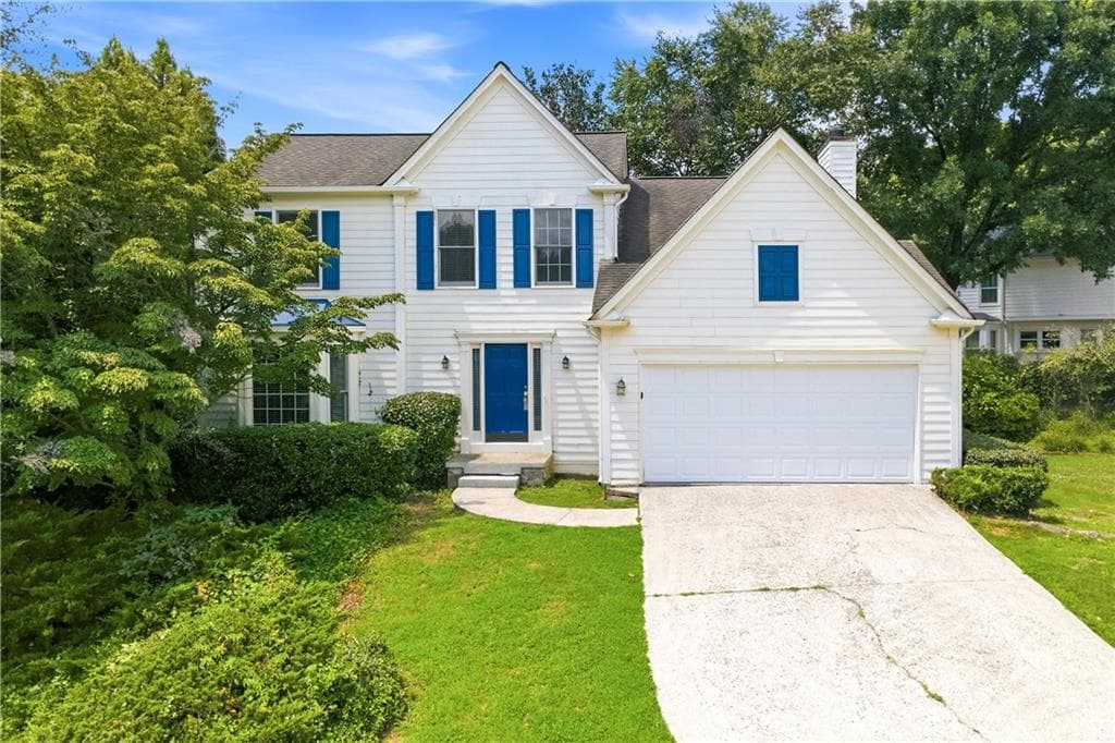 4 bedroom, 3 bathroom, 1,996 sq ft single family residence for sale at 515 Lathkil Court, Alpharetta, GA 30022
