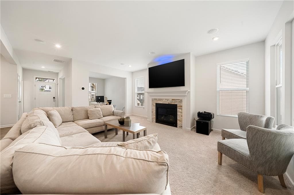 5 bedroom, 4 bathroom, 2,784 sq ft single family residence for sale at 8520 Scenic Ridge Way, Cumming, GA 30107 — photo 5
