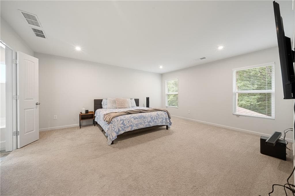 5 bedroom, 4 bathroom, 2,784 sq ft single family residence for sale at 8520 Scenic Ridge Way, Cumming, GA 30107 — photo 7