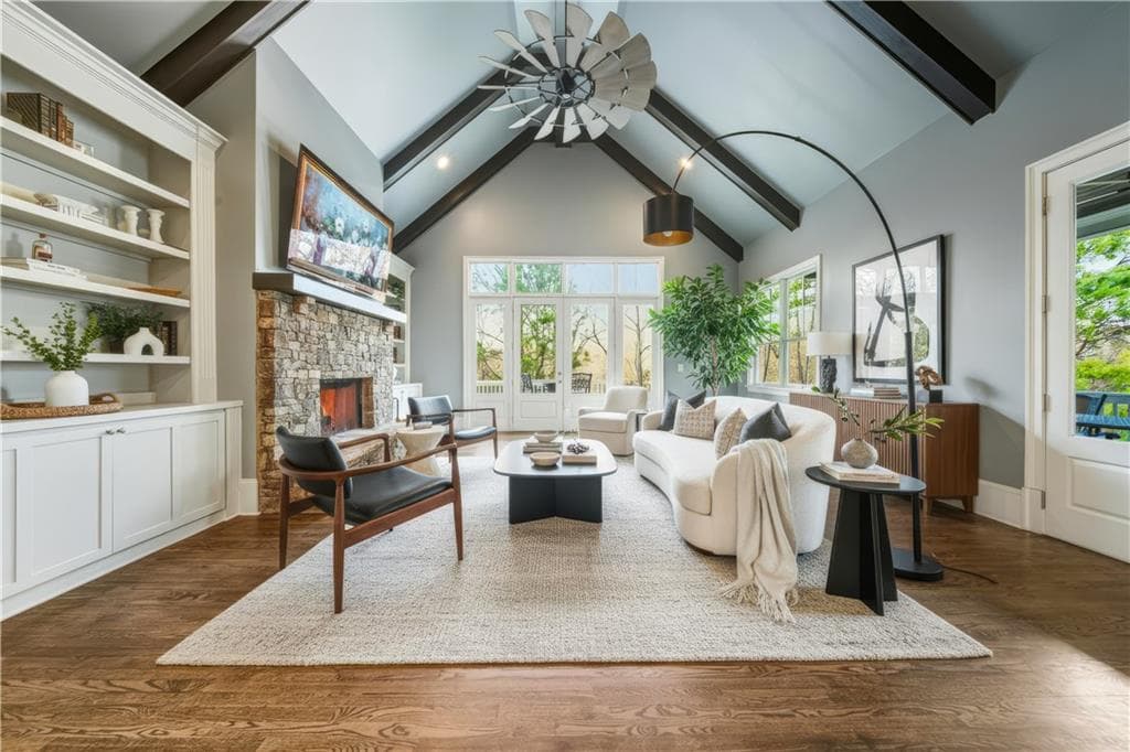 7 bedroom, 7 bathroom, 9,467 sq ft single family residence under contract at 55 Providence Plantation Drive, Milton, GA 30004 — photo 4