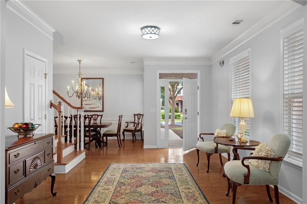 4 bedroom, 3 bathroom, 2,390 sq ft townhouse for sale at 13886 Portside Cove, Alpharetta, GA 30004 — photo 3