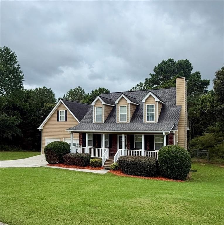 3 bedroom, 3 bathroom, 1,628 sq ft single family residence under contract at 1290 Waterwood Drive, Loganville, GA 30052 — photo 2