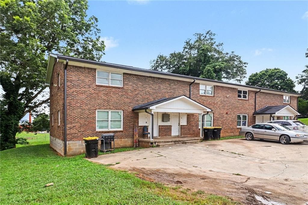 quadruplex for sale at 22 Pratt Street, Newnan, GA 30263 — photo 10