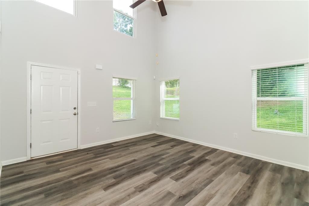 4 bedroom, 3 bathroom, 1,902 sq ft single family residence for sale at 309 Muskogee Drive, Dallas, GA 30132 — photo 3