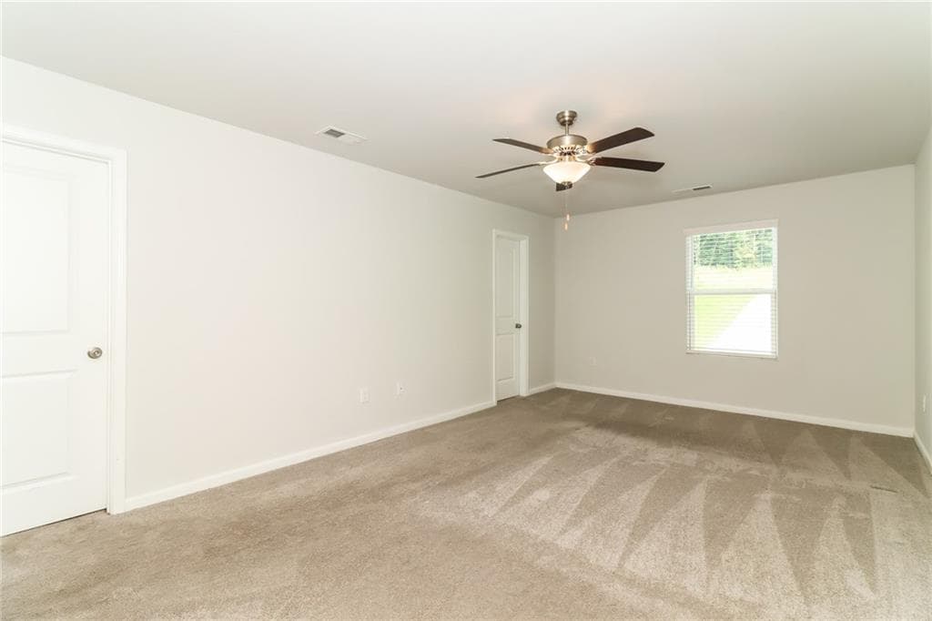 4 bedroom, 3 bathroom, 1,902 sq ft single family residence for sale at 309 Muskogee Drive, Dallas, GA 30132 — photo 4