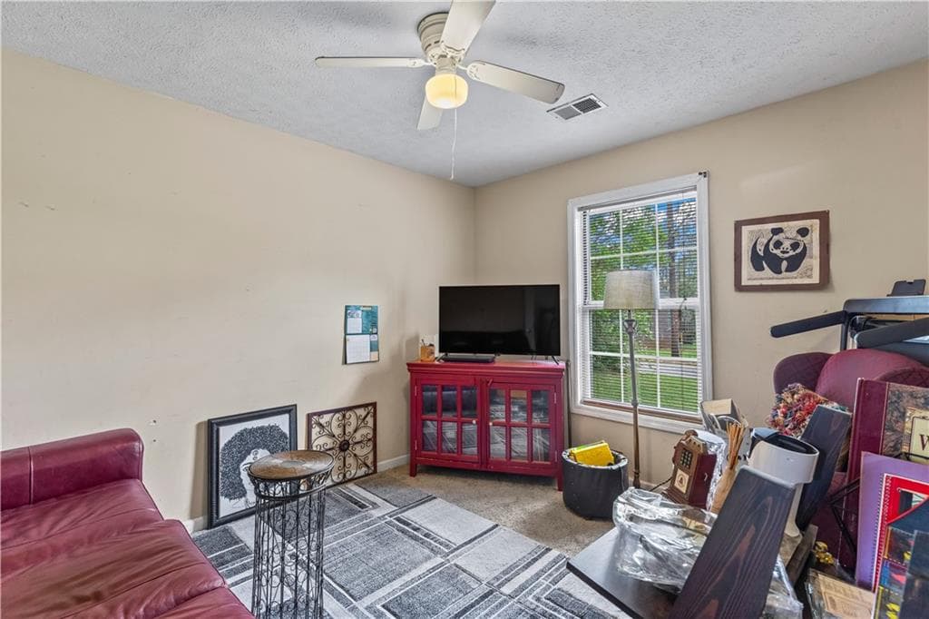 other under contract at 315 E Central Avenue, Griffin, GA 30223 — photo 7