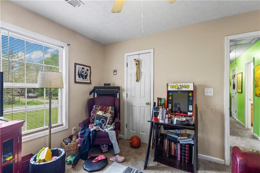 other under contract at 315 E Central Avenue, Griffin, GA 30223 — photo 9