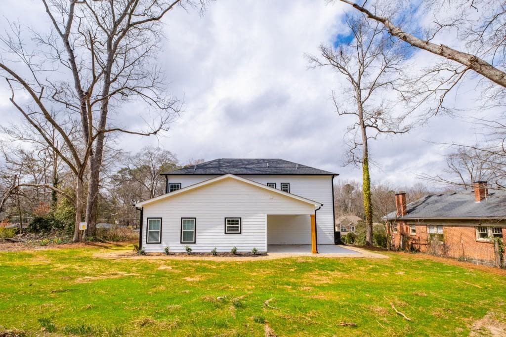 4 bedroom, 3 bathroom, 2,505 sq ft single family residence under contract at 165 Strickland Street, Fairburn, GA 30213 — photo 7