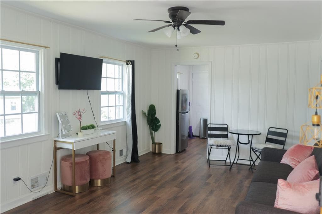 duplex for sale at 1430 Clermont Court, Atlanta, GA 30344 — photo 3