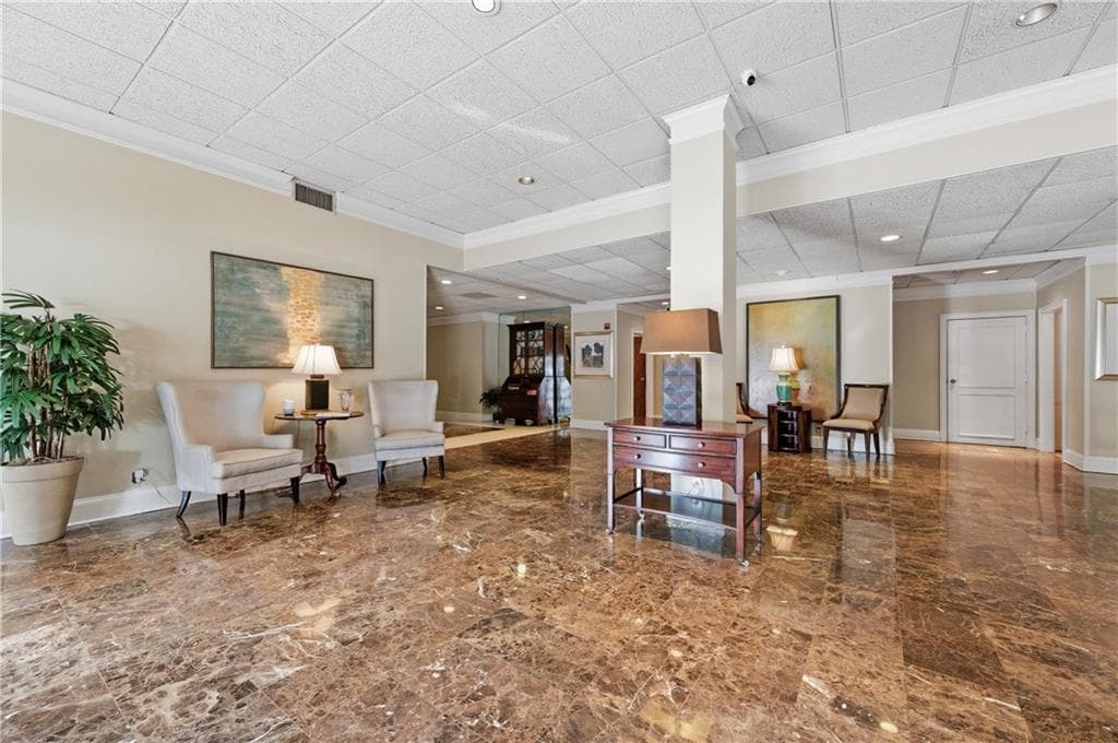 2 bedroom, 2 bathroom, 1,527 sq ft condominium for sale at 3530 Piedmont Road 12F, Atlanta, GA 30305 — photo 2