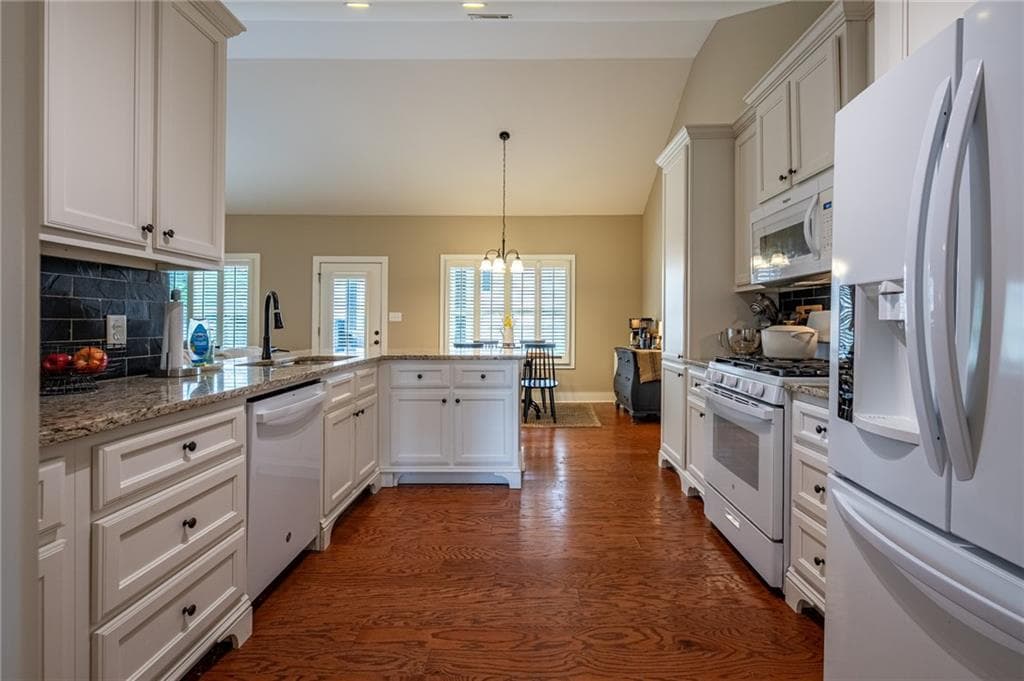 3 bedroom, 2 bathroom single family residence under contract at 21 Gilreath Trail, Cartersville, GA 30121 — photo 8