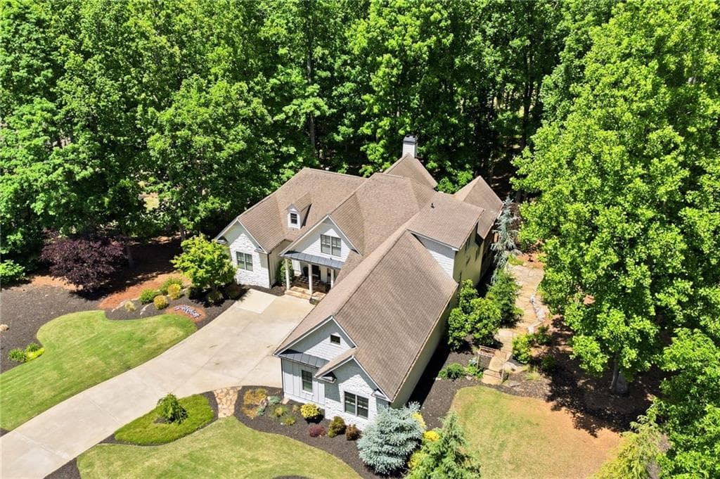 5 bedroom, 6 bathroom, 4,384 sq ft single family residence for sale at 214 Heritage Town Parkway, Canton, GA 30115 — photo 4