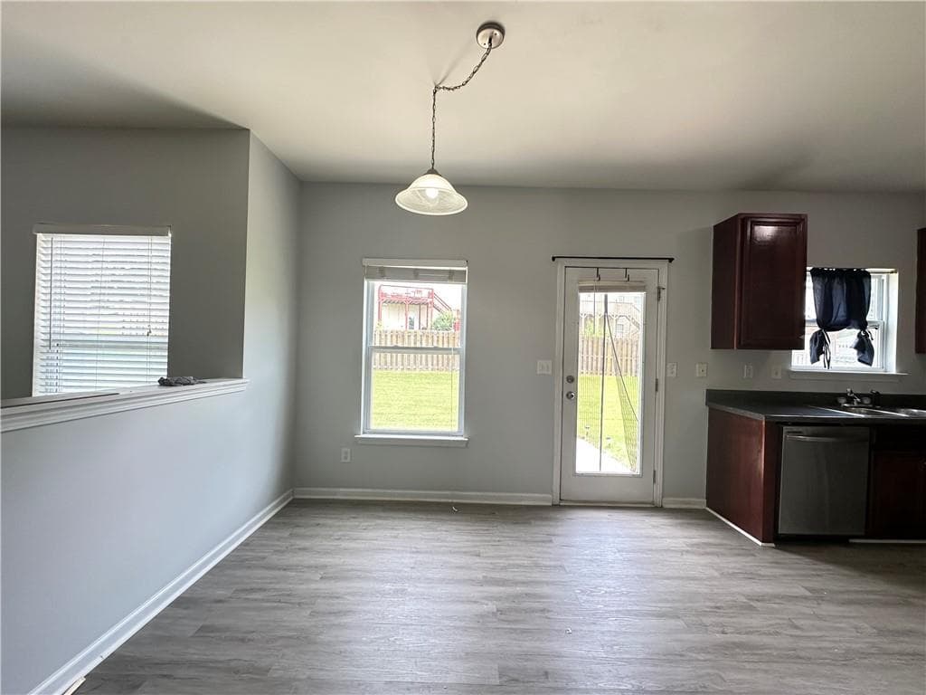 5 bedroom, 3 bathroom, 2,696 sq ft single family residence for rent at 1335 Rocky Shoals Lane, Suwanee, GA 30024 for $2,700 a month — photo 10