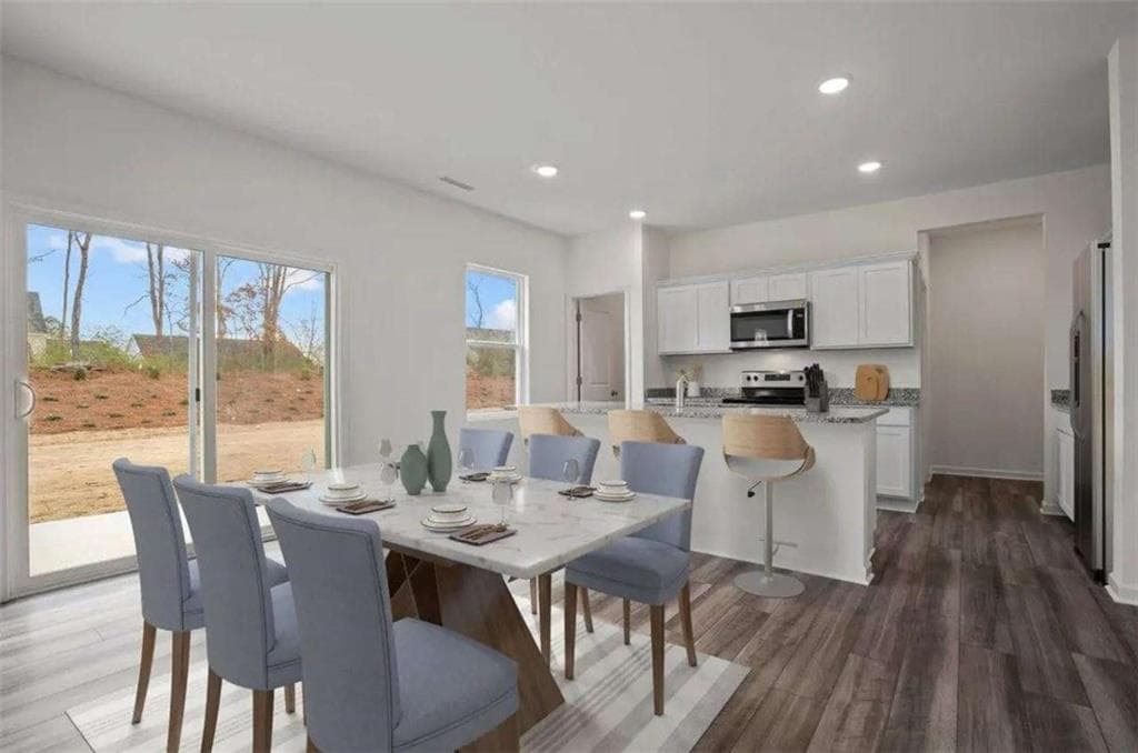 4 bedroom, 3 bathroom, 2,095 sq ft single family residence for sale at 73 Ellenore Drive, Bethlehem, GA 30620 — photo 4