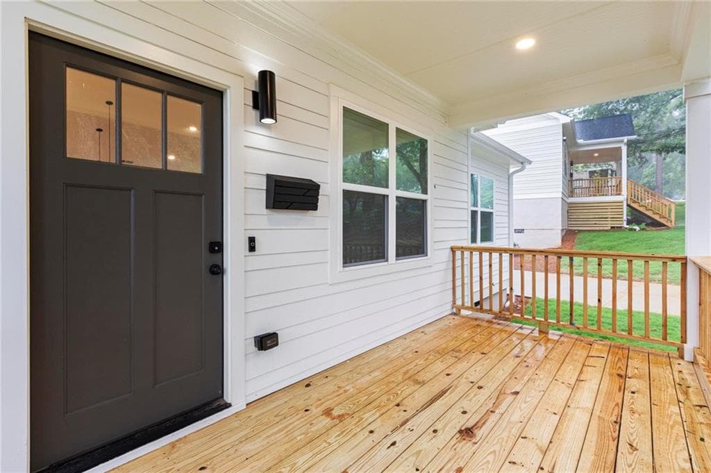 4 bedroom, 2 bathroom, 1,310 sq ft single family residence for rent at 122 Hilltop Drive, Atlanta, GA 30315 for $2,880 a month — photo 3