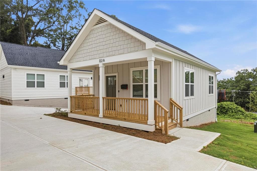1 bedroom, 1 bathroom, 530 sq ft single family residence for rent at 122 Hilltop Drive A, Atlanta, GA 30315 for $1,800 a month — photo 2