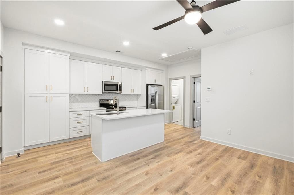 1 bedroom, 1 bathroom, 530 sq ft single family residence for rent at 122 Hilltop Drive A, Atlanta, GA 30315 for $1,800 a month — photo 6