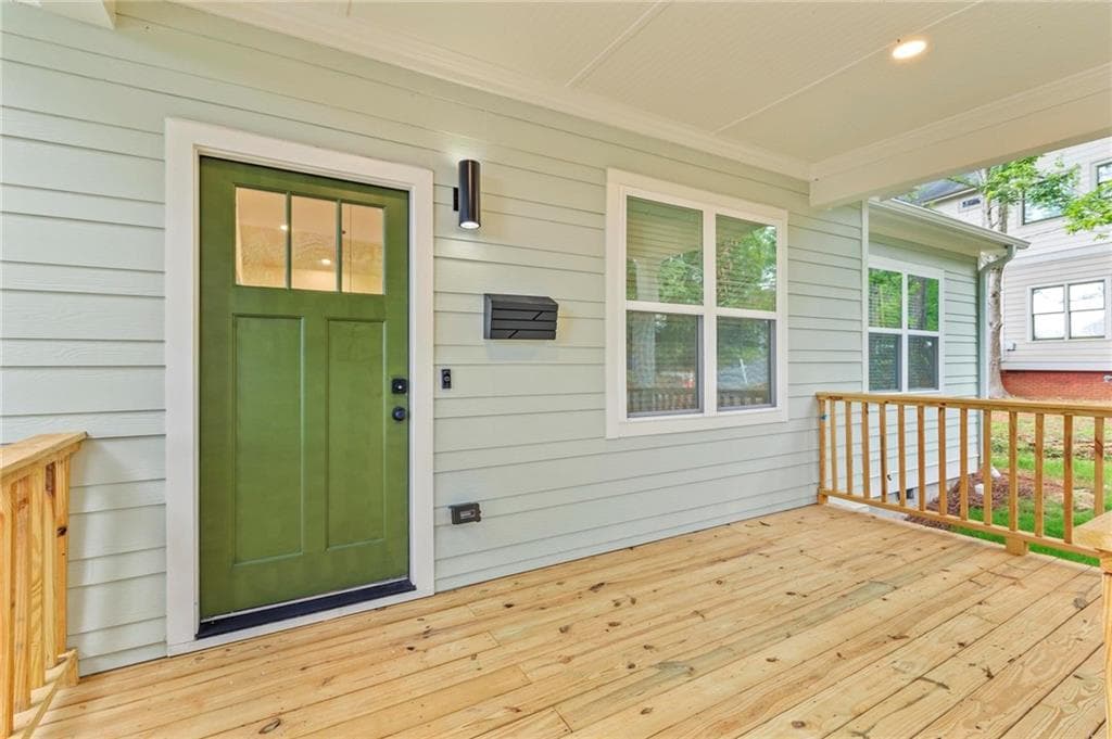 4 bedroom, 2 bathroom, 1,400 sq ft single family residence for rent at 128 Hilltop Drive, Atlanta, GA 30315 for $2,880 a month — photo 3