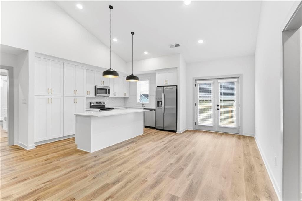 4 bedroom, 2 bathroom, 1,400 sq ft single family residence for rent at 128 Hilltop Drive, Atlanta, GA 30315 for $2,880 a month — photo 6