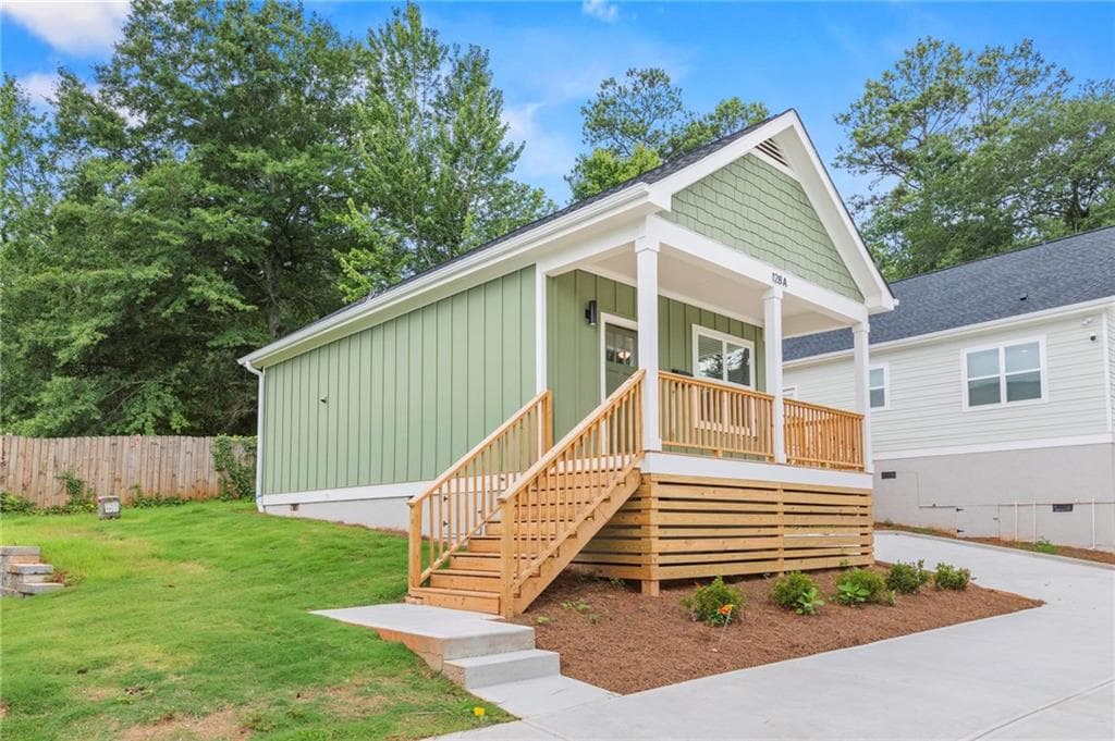 1 bedroom, 1 bathroom, 530 sq ft single family residence for rent at 128 Hilltop Drive A, Atlanta, GA 30315 for $1,800 a month — photo 3