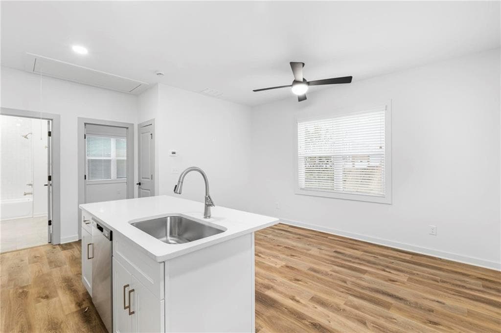 1 bedroom, 1 bathroom, 530 sq ft single family residence for rent at 128 Hilltop Drive A, Atlanta, GA 30315 for $1,800 a month — photo 5