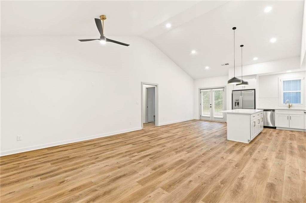 4 bedroom, 2 bathroom, 1,310 sq ft single family residence for rent at 129 Hilltop Drive, Atlanta, GA 30315 for $2,880 a month — photo 3