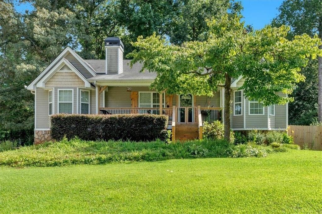 4 bedroom, 3 bathroom, 2,700 sq ft single family residence for sale at 51 Meadow Spring Court, Temple, GA 30179 — photo 2
