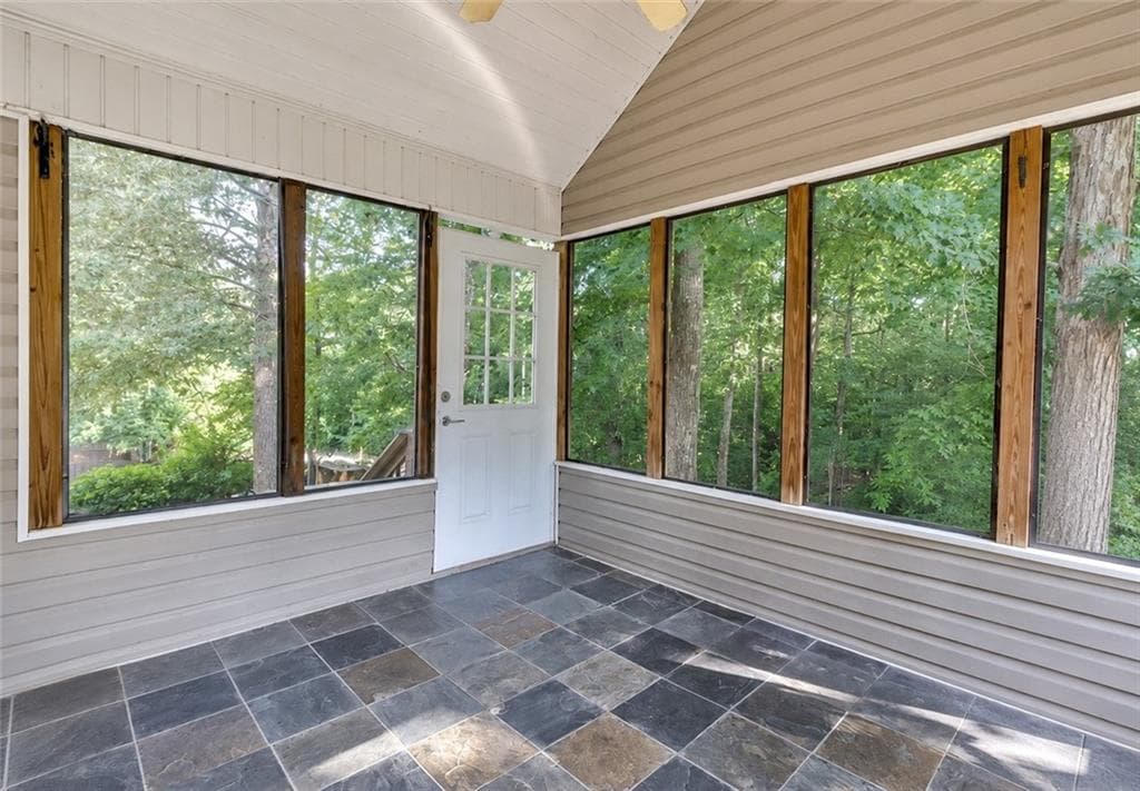 4 bedroom, 3 bathroom, 2,700 sq ft single family residence for sale at 51 Meadow Spring Court, Temple, GA 30179 — photo 9