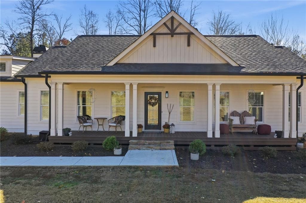 4 bedroom, 3 bathroom, 3,124 sq ft single family residence for sale at 735 Sardis Circle, Canton, GA 30114 — photo 7