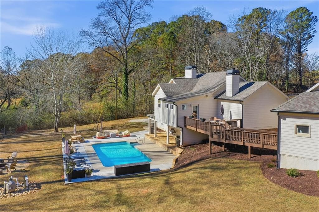 4 bedroom, 3 bathroom, 3,124 sq ft single family residence for sale at 735 Sardis Circle, Canton, GA 30114 — photo 10