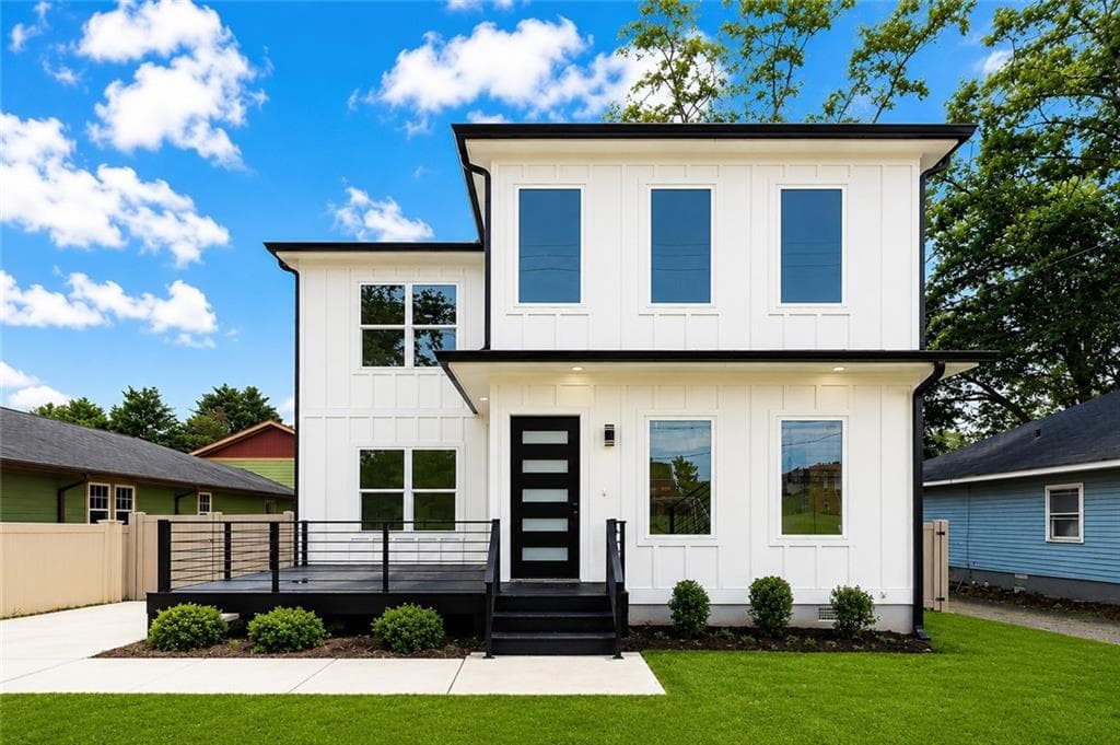 4 bedroom, 3 bathroom, 2,500 sq ft single family residence for sale at 1643 Walker Avenue, Atlanta, GA 30337 — photo 1 of 26