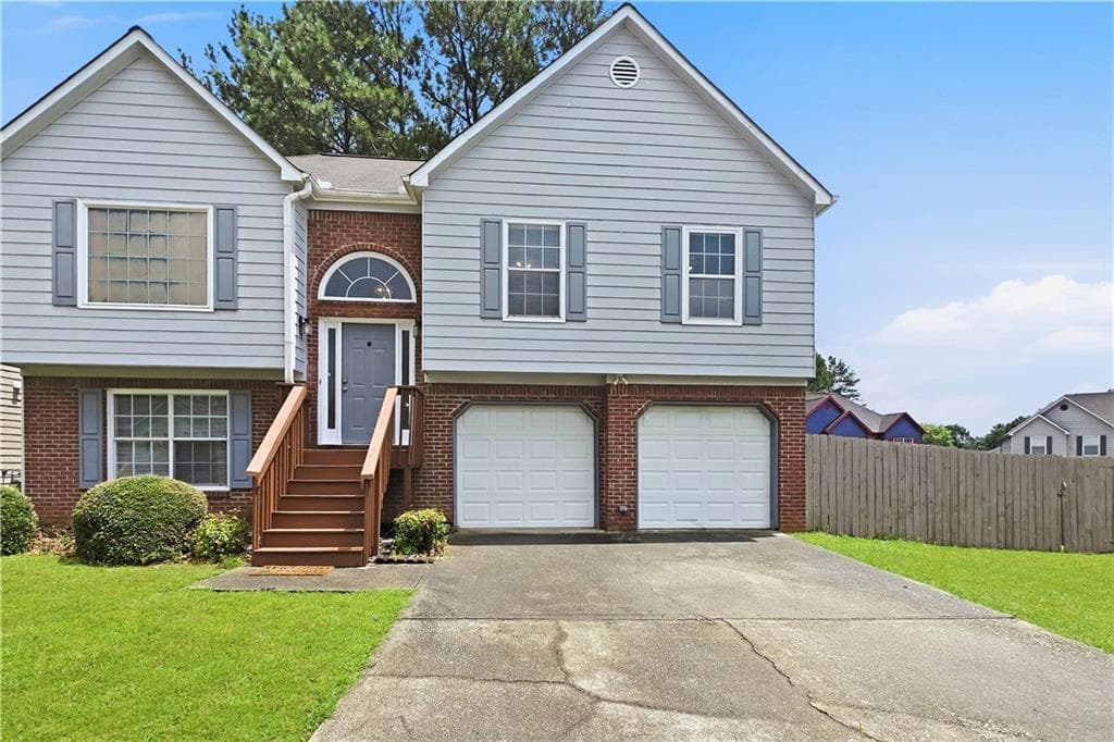 4 bedroom, 3 bathroom, 1,750 sq ft single family residence for rent at 3006 Mistymorn Trace, Powder Springs, GA 30127 for $2,000 a month — photo 1 of 26