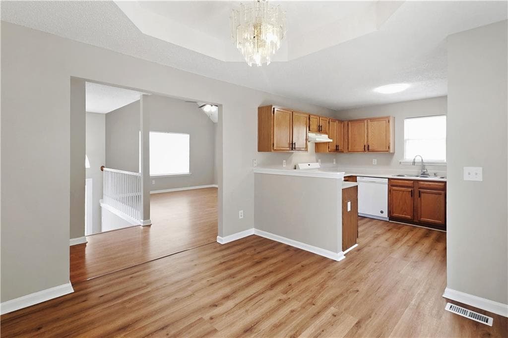 4 bedroom, 3 bathroom, 1,750 sq ft single family residence for rent at 3006 Mistymorn Trace, Powder Springs, GA 30127 for $2,000 a month — photo 9