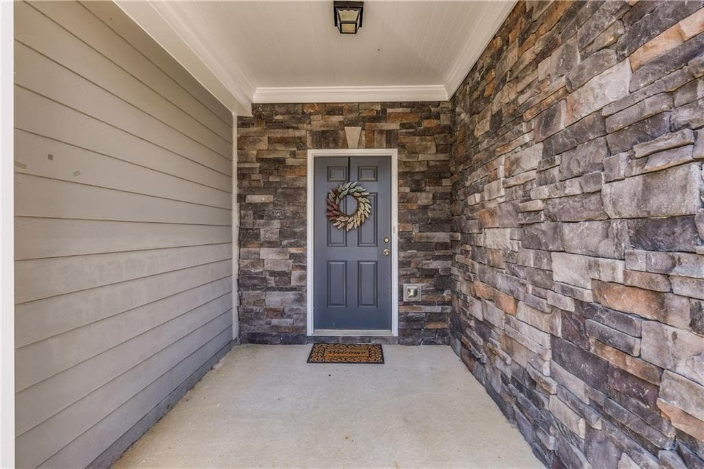 3 bedroom, 3 bathroom, 1,933 sq ft townhouse for sale at 411 Crescent Woode Drive, Dallas, GA 30157 — photo 3