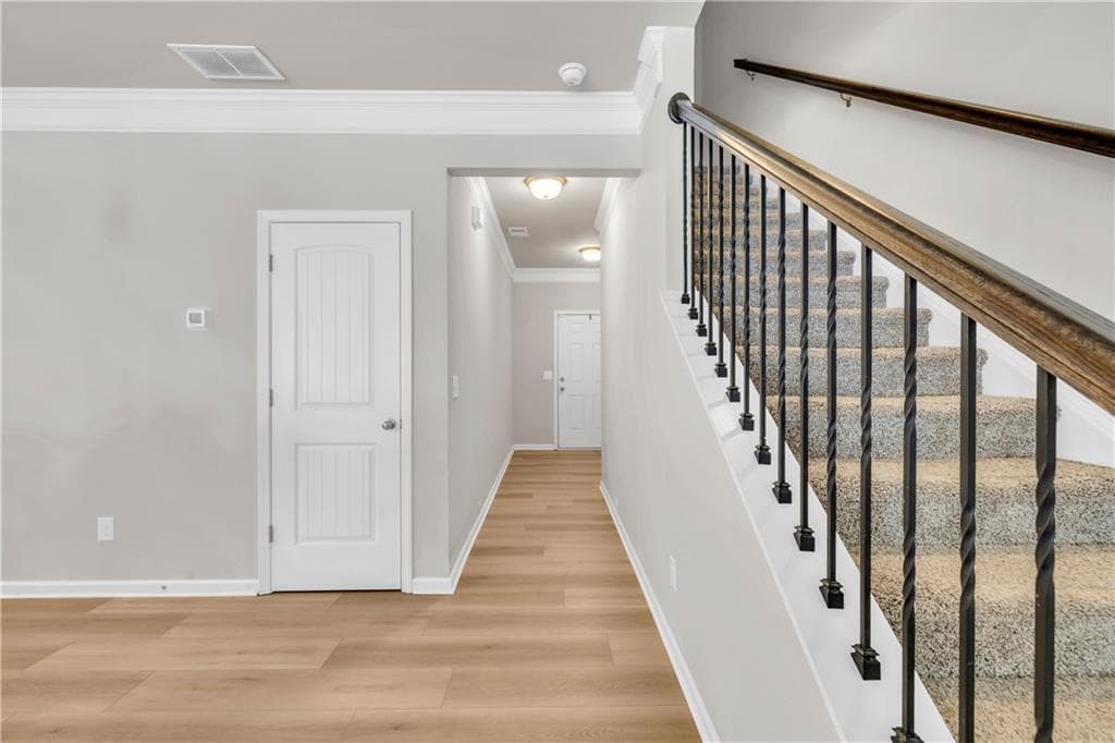 3 bedroom, 3 bathroom, 1,933 sq ft townhouse for sale at 411 Crescent Woode Drive, Dallas, GA 30157 — photo 4