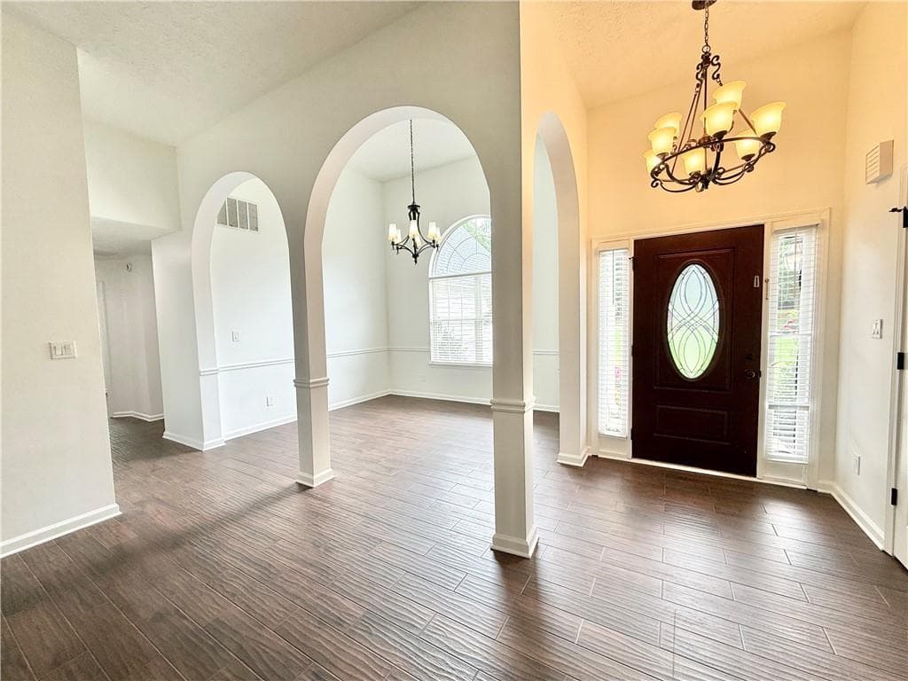 3 bedroom, 2 bathroom, 1,924 sq ft single family residence for sale at 917 Keldron Court, Lawrenceville, GA 30045 — photo 7