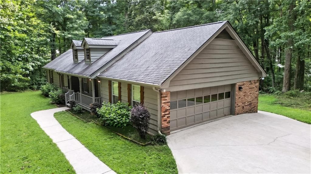 4 bedroom, 3 bathroom, 3,504 sq ft single family residence for rent at 1955 Branchwood Court, Snellville, GA 30078 for $3,600 a month — photo 3