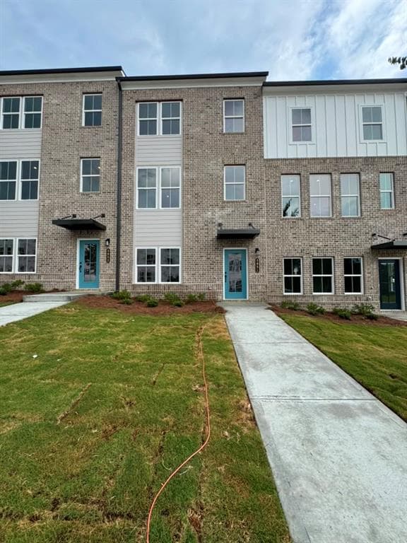 4 bedroom, 4 bathroom, 2,006 sq ft townhouse for rent at 3051 Beacon Bend Crossing, Lawrenceville, GA 30043 for $2,300 a month — photo 2