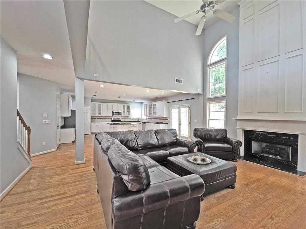 5 bedroom, 4 bathroom, 3,648 sq ft single family residence for rent at 1689 Clay Brooke Lane, Smyrna, GA 30082 for $4,095 a month — photo 7