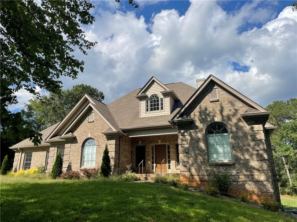 5 bedroom, 3 bathroom, 5,476 sq ft single family residence for rent at 6030 Matt Highway, Cumming, GA 30028 for $3,500 a month — photo 1 of 59
