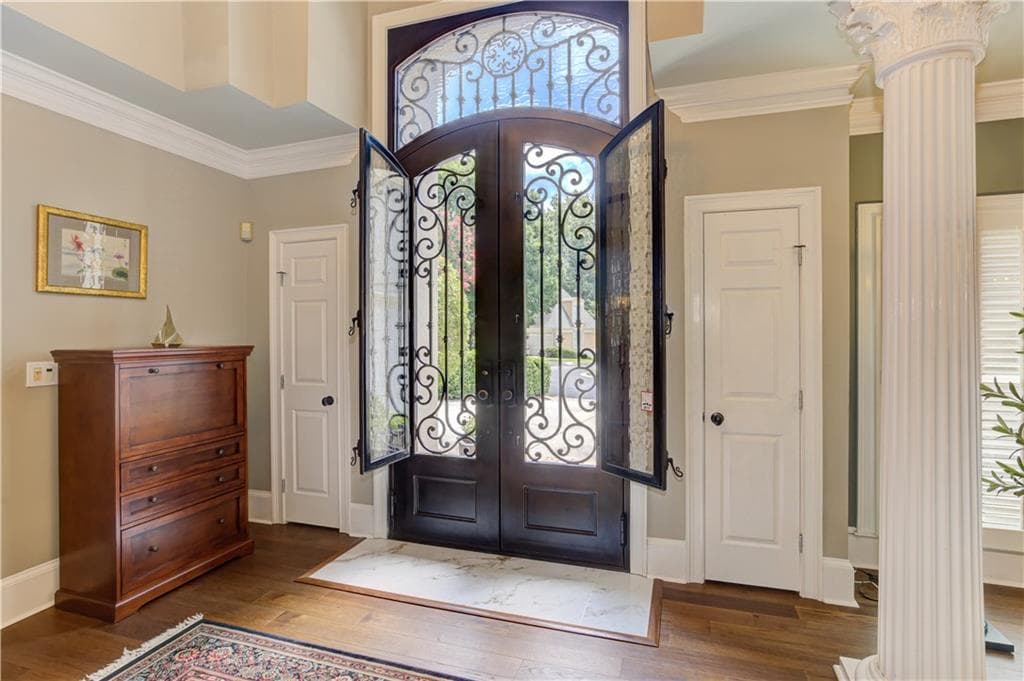 4 bedroom, 4 bathroom, 3,512 sq ft single family residence for sale at 650 River Falls Court, Roswell, GA 30076 — photo 7