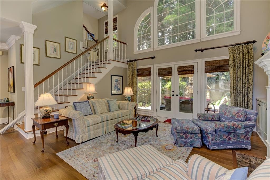 4 bedroom, 4 bathroom, 3,512 sq ft single family residence for sale at 650 River Falls Court, Roswell, GA 30076 — photo 10