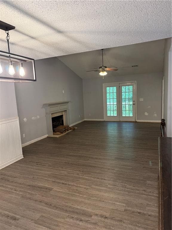 4 bedroom, 3 bathroom, 2,132 sq ft single family residence for sale at 2023 Emerald Pointe Drive, Winder, GA 30680 — photo 3